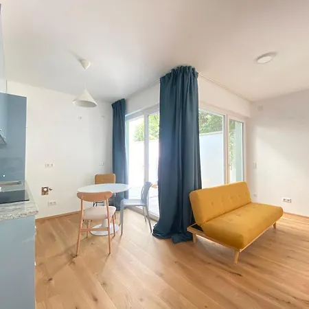 Stad10 - Apartments Very Close To Subway U2 Stadlau Vienna Room photo