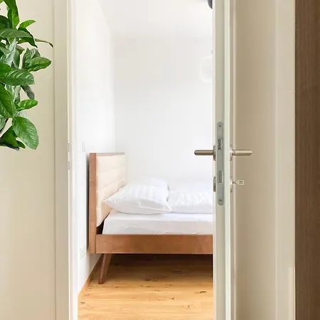 Stad10 - Apartments Very Close To Subway U2 Stadlau Vienna Room photo