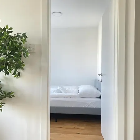 Stad10 - Apartments Very Close To Subway U2 Stadlau Vienna Room photo