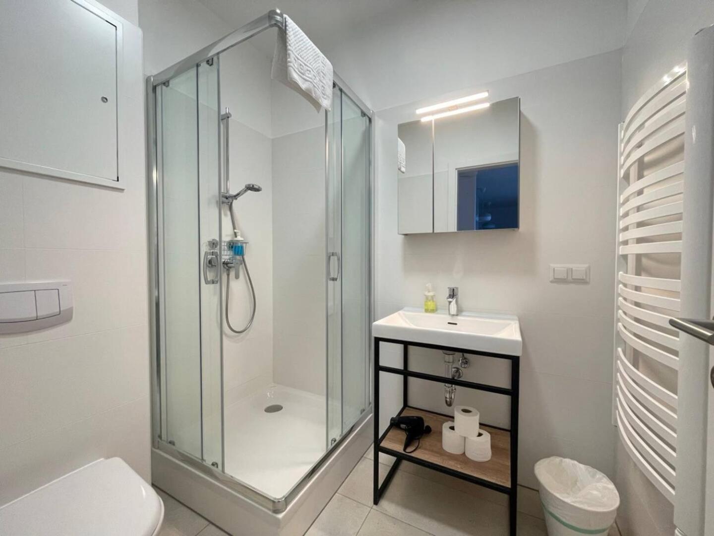 Apartment Stad10 - Very Close To Subway U2 Stadlau Vienna